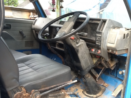 สี่ล้อเล็ก ดั้ม  NKR วิ่งงานทุกวันราคาคุยได้