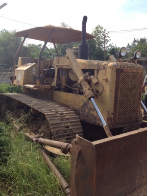ขายแทรกเตอร์ CATERPILAR D5B