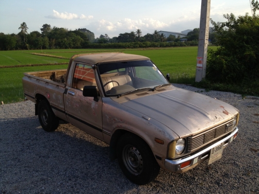 ขายรถกะบะช่วงสั้น 4 ขอ เดิมๆ 1 คัน