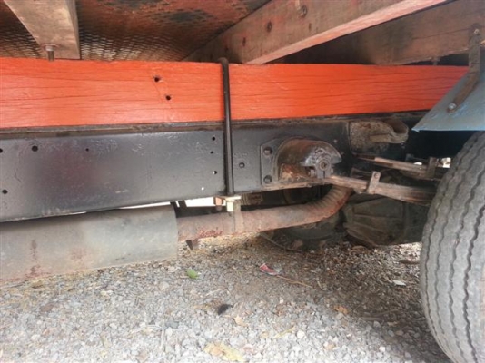 ขาย 6 ล้อกลาง ISUZU KS 4BD1 ฝาดำ