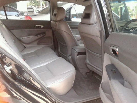 ขายขาดทุนด่วนดาวน้อยผ่อนนานHondaCivicปี06 Auto รถดีรับประกัน