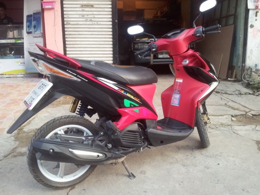 ขาย YAMAHA MIO125 รถปลายปี2012 ใส่ล้อแม็ก โชคแก๊ส ไม่เคยล้ม มือเดียวป่ายแดง งดต่อรองคับ