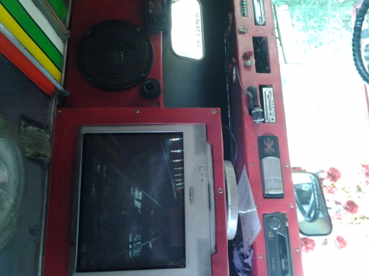 ขายบัสพัดลม เบนซ์ทั้งคัน