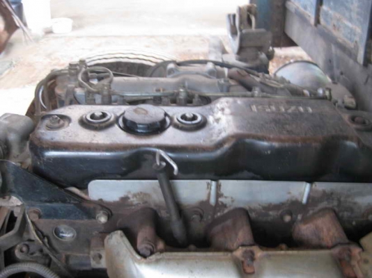 ISUZU  NPR 115 แรง จดทะเบียนปี 2547 เครื่อง 4BD1 หน้า F เฟืองหลัง F ยาง 285 เสริมแหนบ