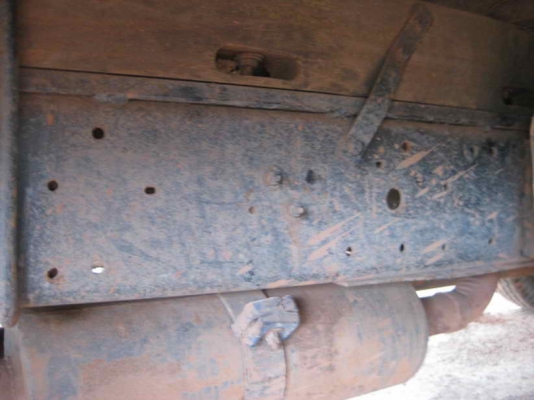 ISUZU  NPR 115 แรง จดทะเบียนปี 2547 เครื่อง 4BD1 หน้า F เฟืองหลัง F ยาง 285 เสริมแหนบ