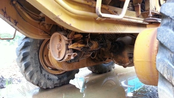 รถเกรดยี่ห้อมิตซู รุ่น 46F รถเกรดยี่ห้อมิตซู รุ่น 46F