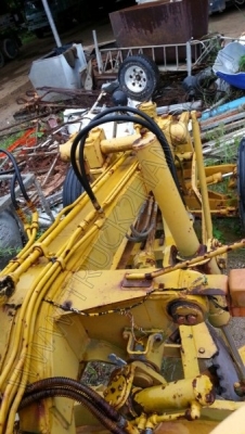 รถเกรดยี่ห้อมิตซู รุ่น 46F รถเกรดยี่ห้อมิตซู รุ่น 46F