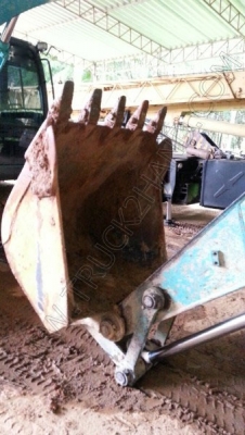 รถแบคโฮ KOBELCO รุ่น SK200-8 YN12 รถแบคโฮ KOBELCO รุ่น SK200-8 YN12