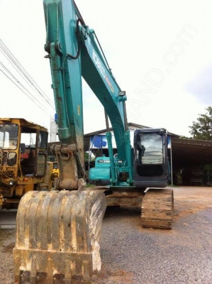 รถแบคโฮ KOBELCO รุ่น SK200-8 YN12 รถแบคโฮ KOBELCO รุ่น SK200-8 YN12