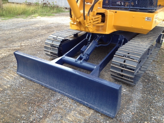 ขายรถแบคโฮล KOMATSU PC20-6 ทำสีใหม่ นำเข้า มือสองจากญี่ปุ่นแท้ๆ