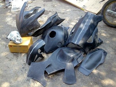 ขายแฟริ้ง gsxr1000 k6 ราคา5500 โทร0883745640 คับ