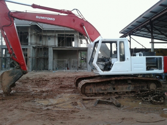 Sumitomo F2-2800 เครื่อง6BD1 TURBO ช่วงล่างใหม่หมด ปั้ม K3V