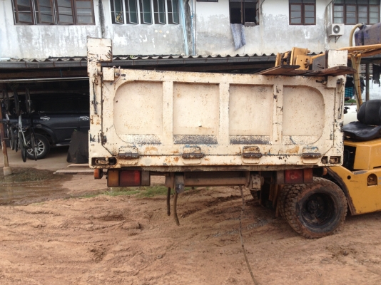 ขายกระบะพร้อมชุดดั้ม