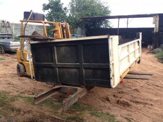 ขายกระบะพร้อมชุดดั้ม