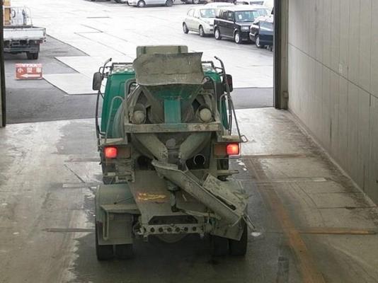 ขายรถโม่ปูนISUZU FORWARD เก่านอก