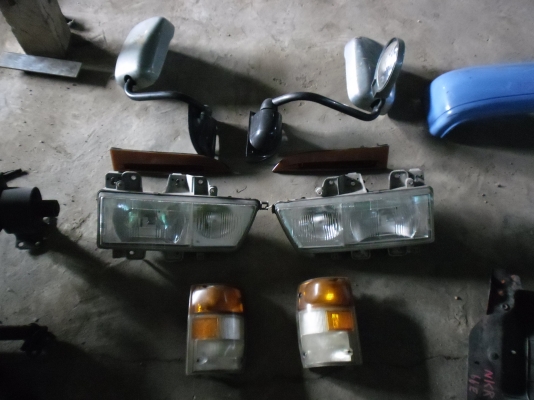 ขายหัวเก๋ง การ์ตูน NKR หลังคาสูง สภาพสวยๆ เก่าญี่ปุ่น ขายหัวเก๋ง การ์ตูน NKR หลังคาสูง สภาพสวยๆ เก่าญี่ปุ่น