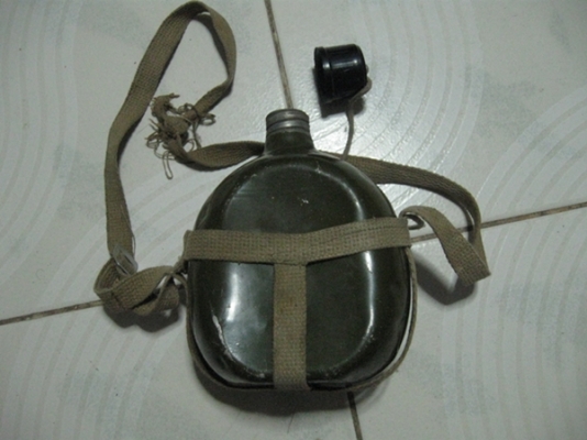 ของเก่ากระติกนํ้าสแตนเลส(ชุด2) ของเก่ากระติกนํ้าสแตนเลส(ชุด2)