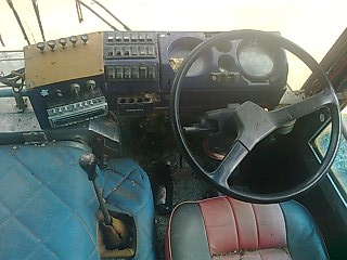 ขายรถบัสพัดลม HINO เครื่อง EH700 168 แรงม้า 45 ที่นั่ง เอกสารเล่มทะเบียนพร้อม คัสซี BX320-40693 ราคา 185000