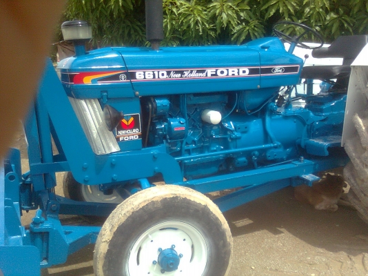 ขาย FORD 6600 เสื้อลาย พร้อมอุปกรณ์ สภาพรถสวย