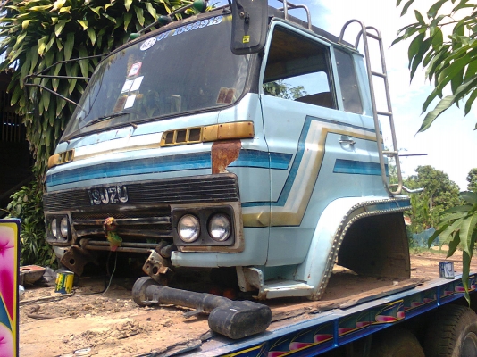 ขายหัวสิบล้อจัมโบ้200 สภาพดีไม่มีผุุ เปลี่ยนหัวล็อก