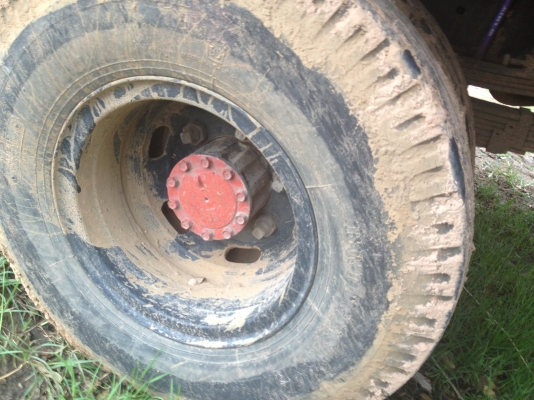 ISUZU ROCKY 175 HP 6BG1 รถบรรทุก 6 ล้อ กระบะเหล็กคอกไม้ความยาว 5.50 เมตรสภาพอย่างสวย เครื่องส้มแห้งดีแรงดีไม่มีเยิ้ม หัวเก๋งบางเดิมดีไม่มีผุกร่อน ภายในคอนโซลเรือนไมล์ครบพร้อม พวงมาลัยเพาเวอร์ ระบบเบรคทริ๊ปฟี้ ช่วงล่างใหญ่คัชซีสวยมากๆ ยาง 8.25 ขอบ 16 สภาพด ISUZU ROCKY 175 HP 6BG1 รถบรรทุก 6 ล้อ กระบะเหล็กคอกไม้ความยาว 5.50 เมตรสภาพอย่างสวย เครื่องส้มแห้งดีแรงดีไม่มีเยิ้ม หัวเก๋งบางเดิมดีไม่มีผุกร่อน ภายในคอนโซลเรือนไมล์ครบพร้อม พวงมาลัยเพาเวอร์ ระบบเบรคทริ๊ปฟี้ ช่วงล่างใหญ่คัชซีสวยมากๆ ยาง 8.25 ขอบ 16 สภาพด