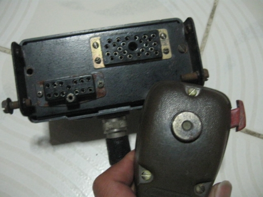 ว.วิทยุสื่อสารทหาร.U S A+สายเก่ง(ชุด5) ว.วิทยุสื่อสารทหาร.U S A+สายเก่ง(ชุด5)