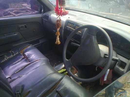 ขายโครงบิ๊กเอ็มฟอร์นเทียร์ปี99สีแดง ทุหอย่างให้ครบ ขาดเครื่องเกียร์ ฝาท้าย ขายให้ไปทำอะไหล่ เดิมๆบางๆทะเบียนขายแล้วเหลือแต่โครงตามรูป