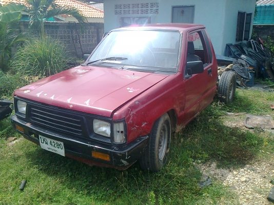 ขายไซโคนปี92ทะเบียนครบ เครื่องเกียร์ดีขี่ดี แต่กระบะไม่มี คัสซีมีดามตามรูป เหมาะเอาไปใส่กระบะเข้าสวนไร่นา รับประกันเครื่องเกียร์ดีขี่ดี