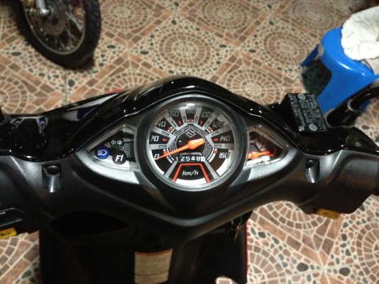 Suzuki skydrive 125 ปี55 รถ8เดือน หัวฉีด ใหม่มากๆๆ