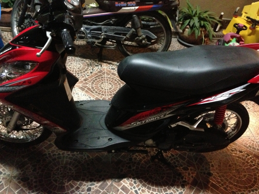 Suzuki skydrive 125 ปี55 รถ8เดือน หัวฉีด ใหม่มากๆๆ