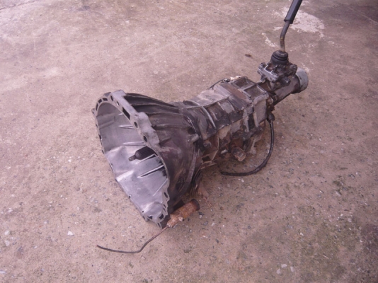 ขายเกียร์ธรรมดา 5 สปีดใส่เครื่อง 2L