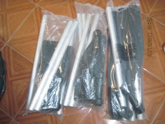 ขายเรือขายSeahawk4 พร้อมเครื่องhangkai3.5 พร้อม แท่นเครื่องแสตนแลสอย่างดี  ขาย