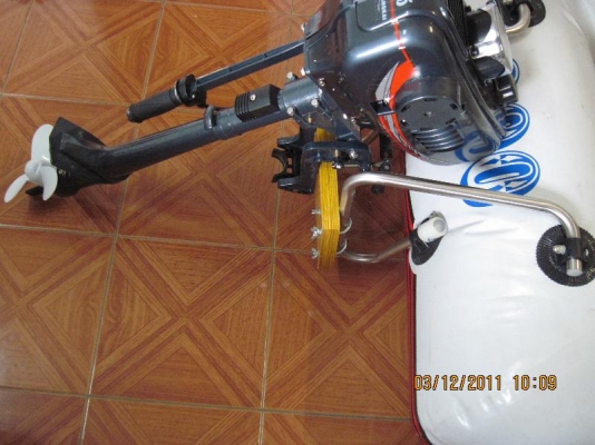 ขายเรือขายSeahawk4 พร้อมเครื่องhangkai3.5 พร้อม แท่นเครื่องแสตนแลสอย่างดี  ขาย