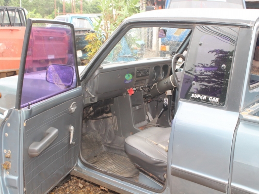 มาสด้า 1300cc เครื่องดีขับขี่ใช้ได้ เอกสารครบ ภาษีเต็ม