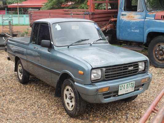 มาสด้า 1300cc เครื่องดีขับขี่ใช้ได้ เอกสารครบ ภาษีเต็ม