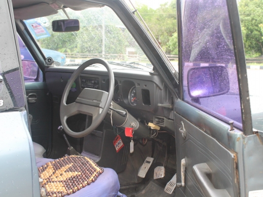 มาสด้า 1300cc เครื่องดีขับขี่ใช้ได้ เอกสารครบ ภาษีเต็ม