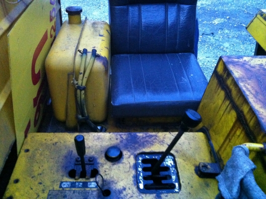 ขายถูก แอคโค่  ดัมพ์เล็ก 8ล้อ ดีเซล