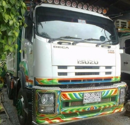 ISUZU DECA FXZ 360 HP EURO3 ปี 56 รถพ่วงแม่+ลูก กระบะดั๊มพ์คอกเหล็กของอู่เจซีทรัคทั้งแม่ทั้งลูกสภาพสวยใหม่ ลูก 3 เพลาดั๊มพ์ความยาว 7.50 เมตร รถวิ่งใช้งาน 13,000 กม.ภายในเก๋งสวยอุปกรณ์อำนวยความสะดวกครบครัน ยางสภาพดีเหมือนใหม่ 90\% พร้อมใช้งานได้เลย เอกสารเล