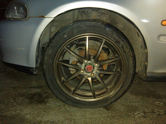 ขอขายล้อซิ่งมือ2สี น้ำตาลไหม้ขอบ16 กว้าง7พร้อมยาง5000