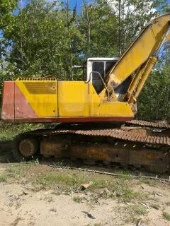 ขายอะใหล่ด่วน KOMATSU PC200-5 ทั้งคัน