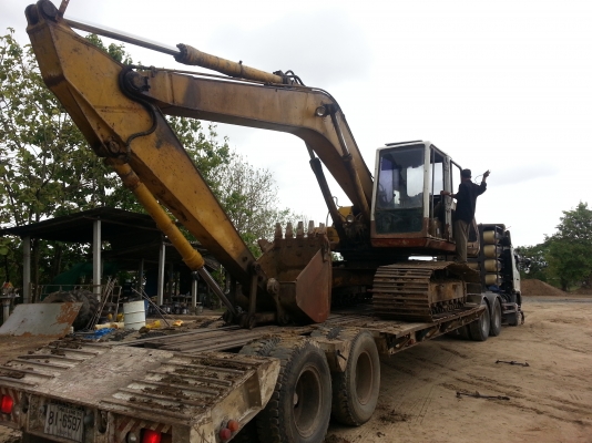 ขายอะใหล่ด่วน KOMATSU PC200-5 ทั้งคัน