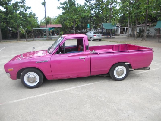 ดัทสัน620  เครื่องz16  ติดแก้สแล้ว แต่งสวยๆ ล้อฝาตบ   80000