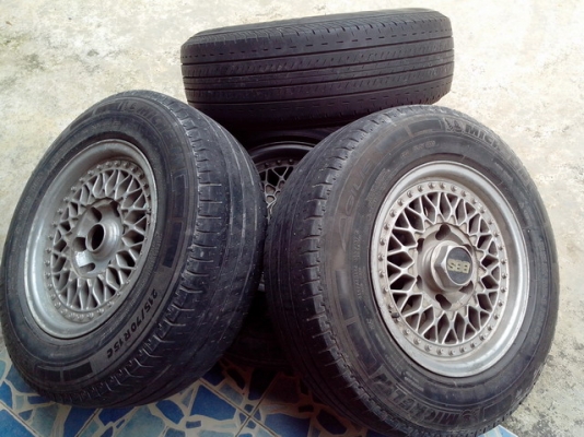 ขาย ยาง มิชลิน 215/70/15 ปี 10 พร้อมแม็ก 6 รู