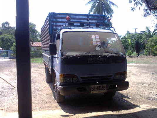 ขาย NPR 120 ฝาขาว ปี 42 ยาว 4.3    เครื่องดี แชชซีสวย ออกห้างมือเดียวครับ