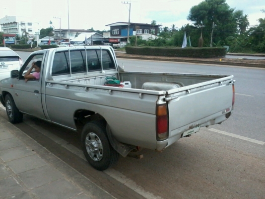 ขาย นิสันฝาแดง40สวยๆพร้อมใช้ถูกๆ ขาย นิสันฝาแดง40สวยๆพร้อมใช้ถูกๆ