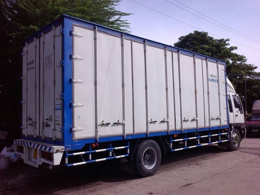 ขาย รถ 6 ล้อ HINO ตู้แห้ง 10 บาน ขาย รถ 6 ล้อ HINO ตู้แห้ง 10 บาน