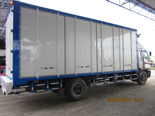 ขาย รถ 6 ล้อ HINO ตู้แห้ง 10 บาน ขาย รถ 6 ล้อ HINO ตู้แห้ง 10 บาน