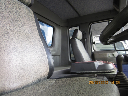 ขาย รถ 6 ล้อ HINO ตู้แห้ง 10 บาน ขาย รถ 6 ล้อ HINO ตู้แห้ง 10 บาน