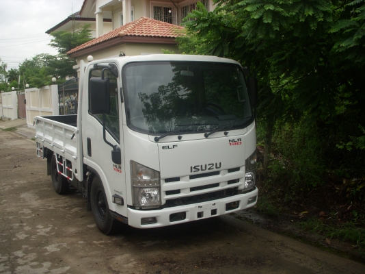 4ล้อ ISUZU NLR / 130HP **ป้ายใหญ่**