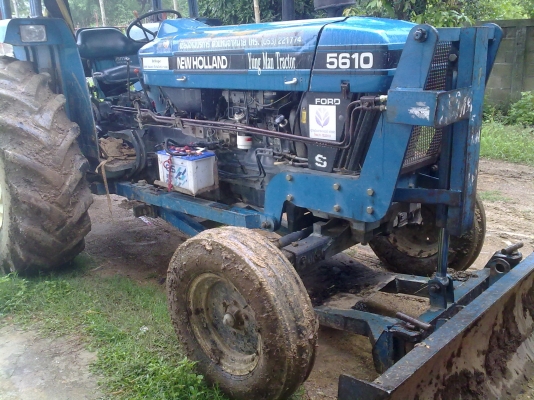 รถไถ Ford 5610